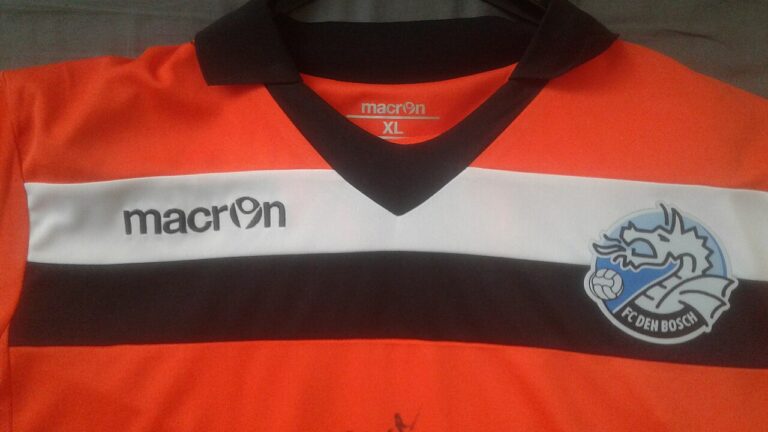 Wedstrijd FC Den Bosch — sport in Brabant