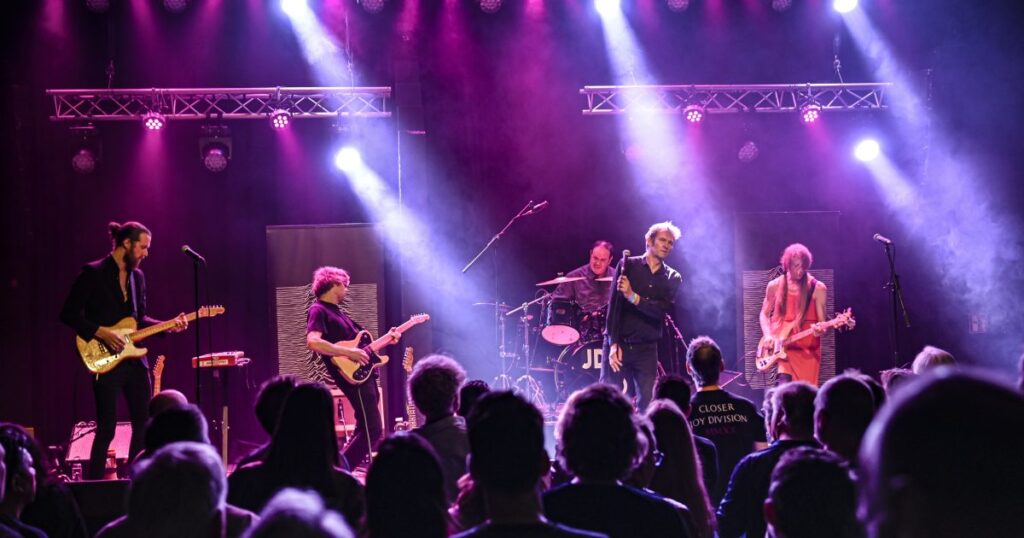 Joy Division Undercover + 80’s Alternative Afterparty in Brabant