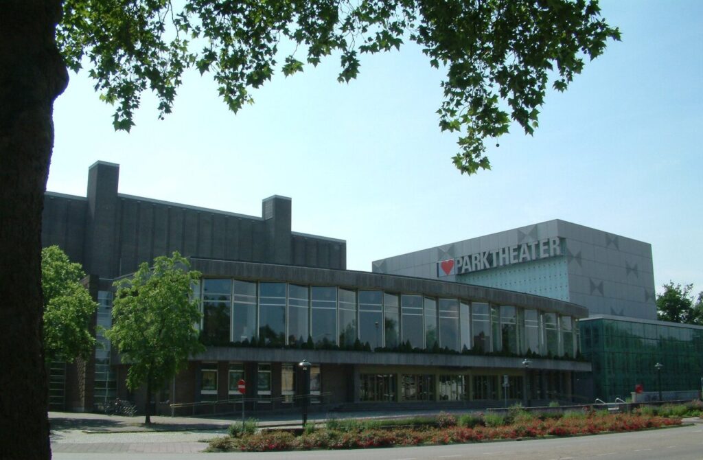 Parktheater — Cabaretpremière in Eindhoven